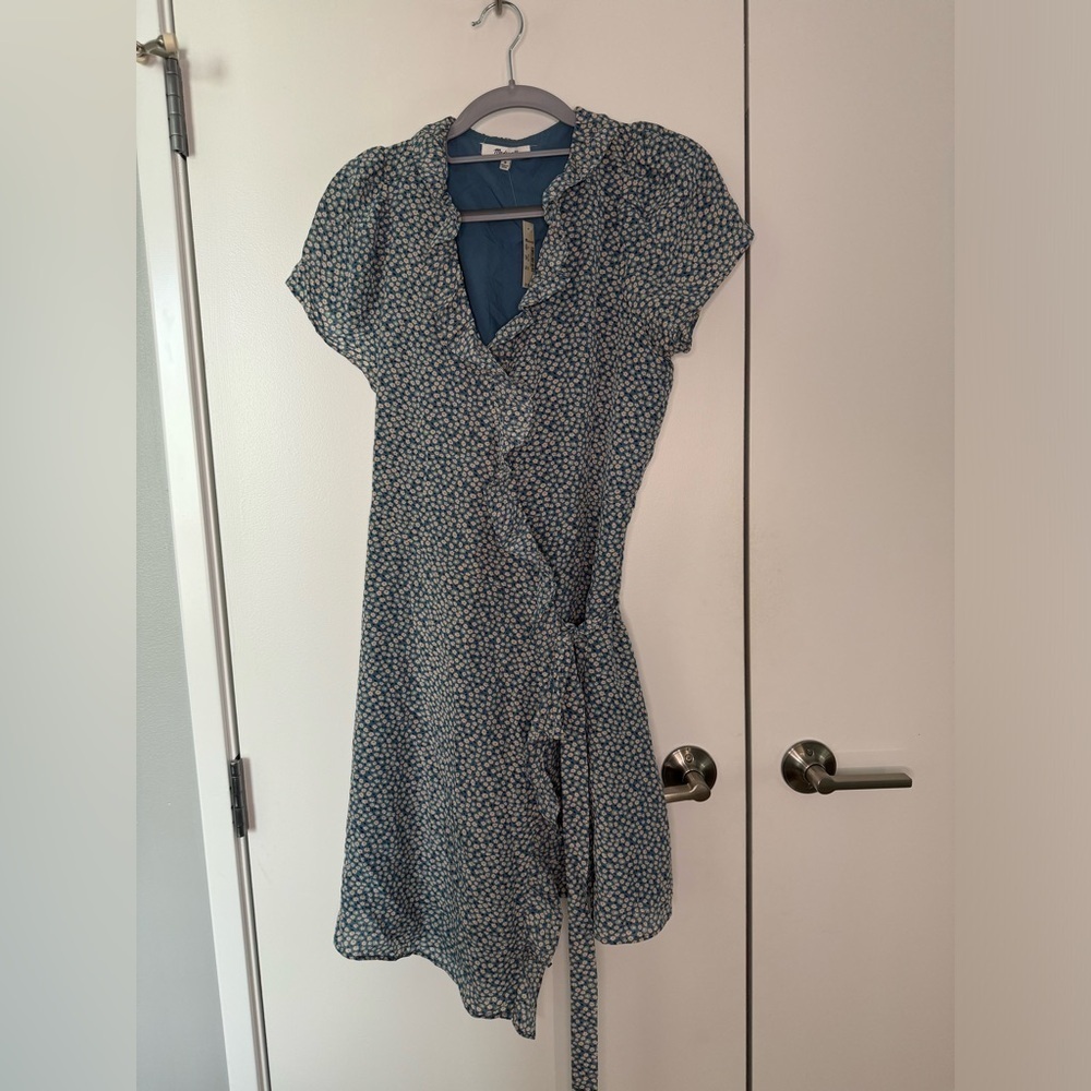 Madewell NWT Silk Ruffle Edge Wrap Dress
